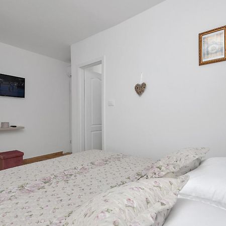 Holiday Home Danica Ozici Extérieur photo