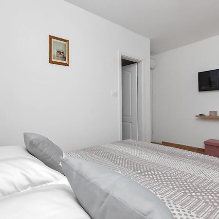 Holiday Home Danica Ozici Extérieur photo